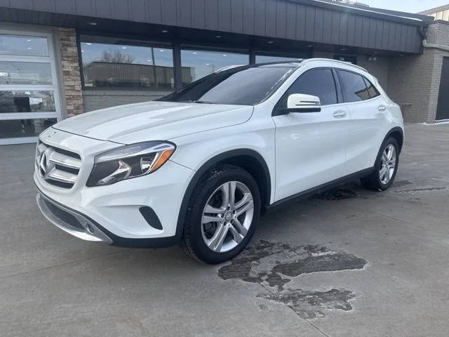 2016 Mercedes-Benz GLA-Class GLA 250 AWD photo