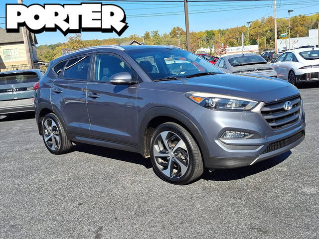 2016 Hyundai Tucson Sport AWD photo