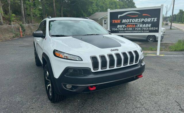 2016 Jeep Cherokee Trailhawk 4WD photo