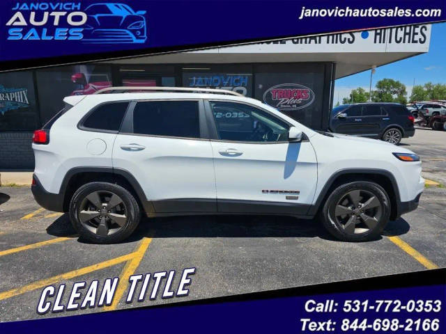 2016 Jeep Cherokee Latitude 4WD photo