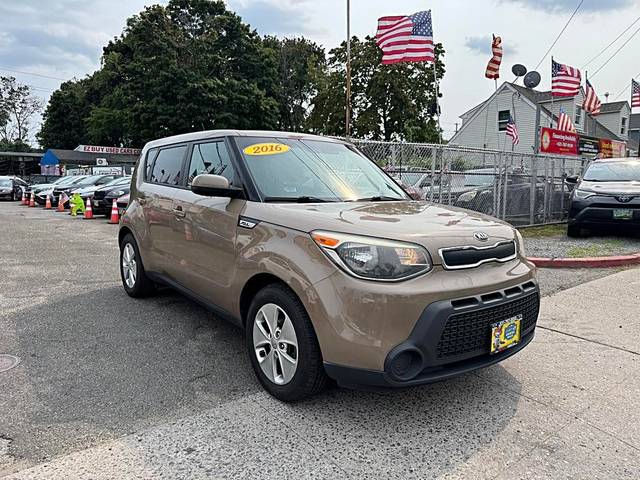 2016 Kia Soul Base FWD photo