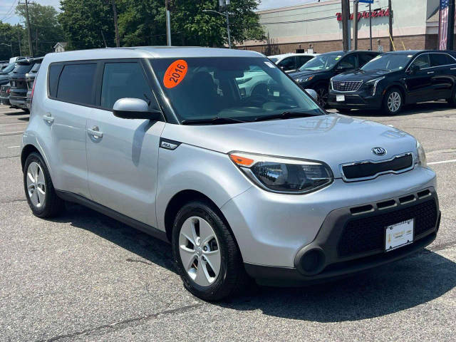 2016 Kia Soul Base FWD photo