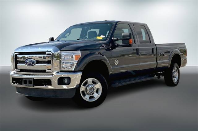 2016 Ford F-250 Super Duty XLT 4WD photo