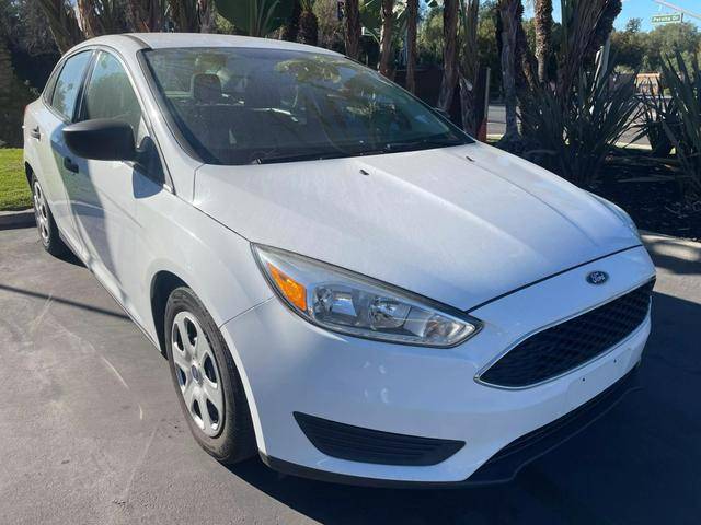 2016 Ford Focus S FWD photo