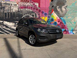 2016 Volkswagen Tiguan S FWD photo