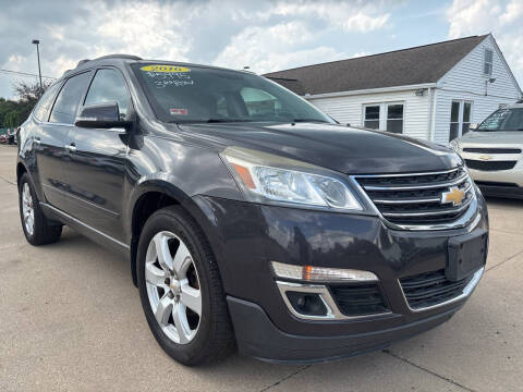2016 Chevrolet Traverse LT AWD photo