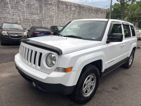 2016 Jeep Patriot Sport FWD photo