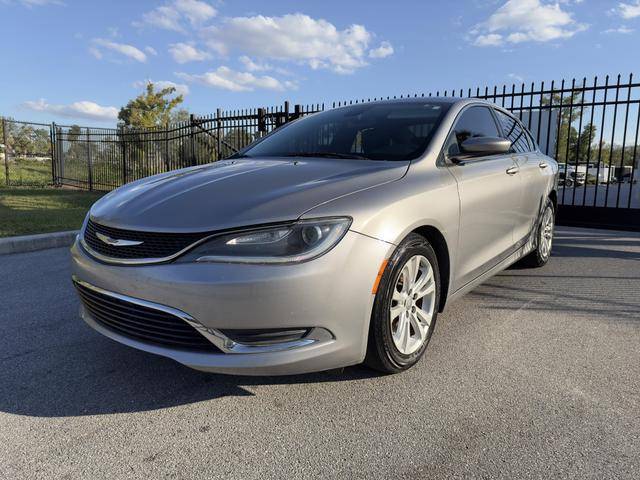 2016 Chrysler 200 Limited FWD photo