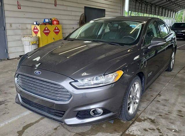 2016 Ford Fusion Energi Titanium FWD photo