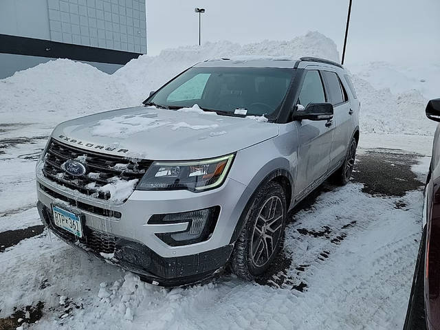 2016 Ford Explorer Sport 4WD photo