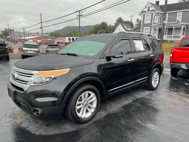 2015 Ford Explorer XLT 4WD photo