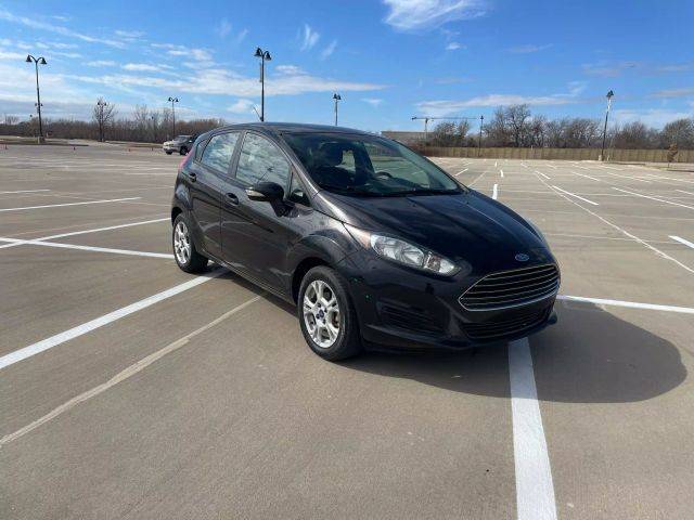 2015 Ford Fiesta SE FWD photo