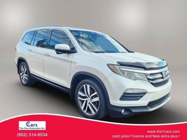 2016 Honda Pilot Touring FWD photo