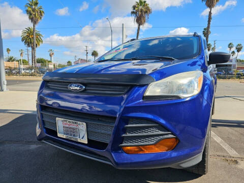 2016 Ford Escape S FWD photo