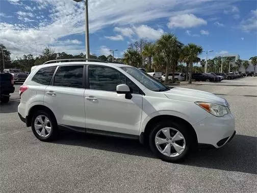 2016 Subaru Forester 2.5i Limited AWD photo