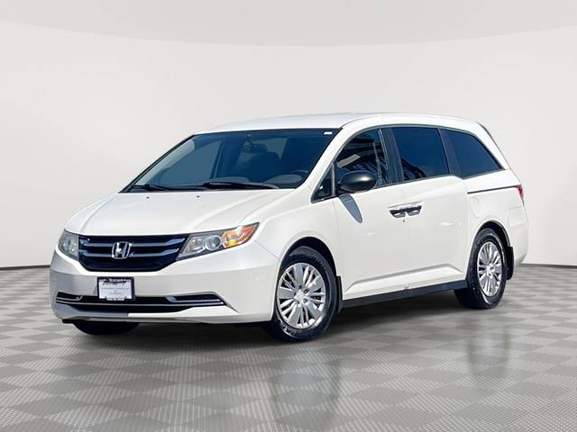 2016 Honda Odyssey LX FWD photo