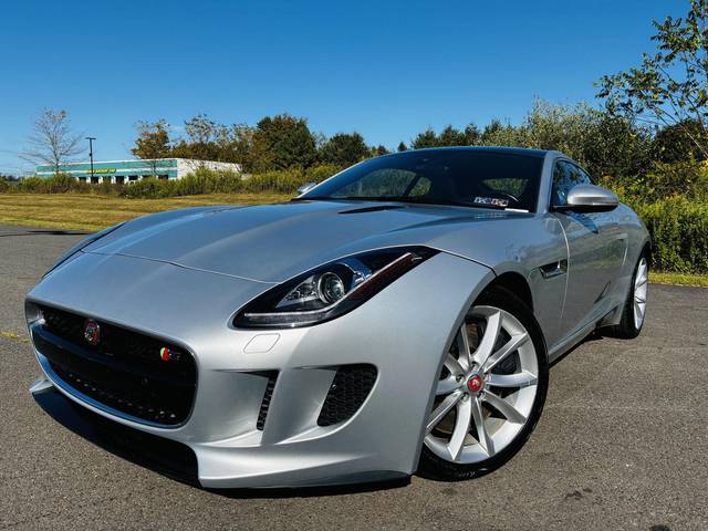 2016 Jaguar F-Type S RWD photo