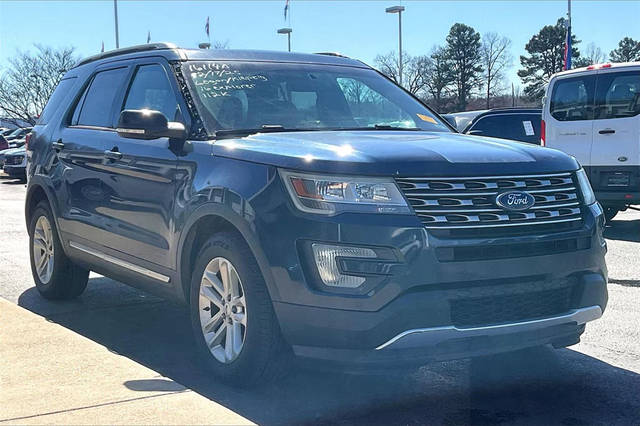 2016 Ford Explorer XLT FWD photo