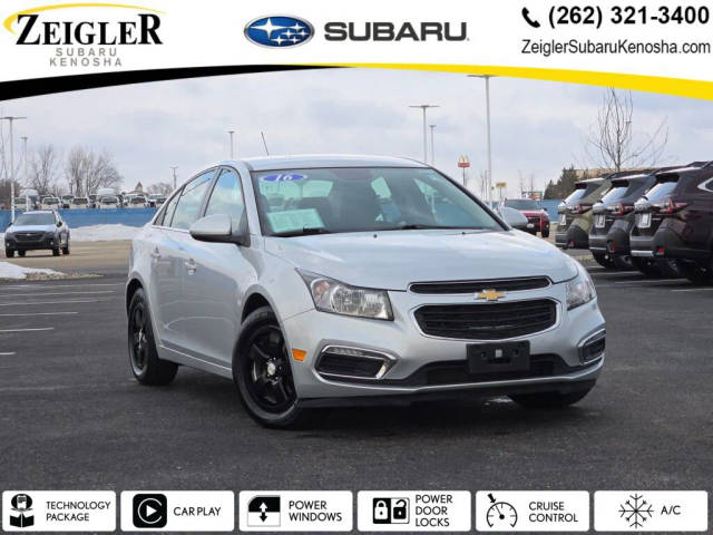 2016 Chevrolet Cruze LT FWD photo