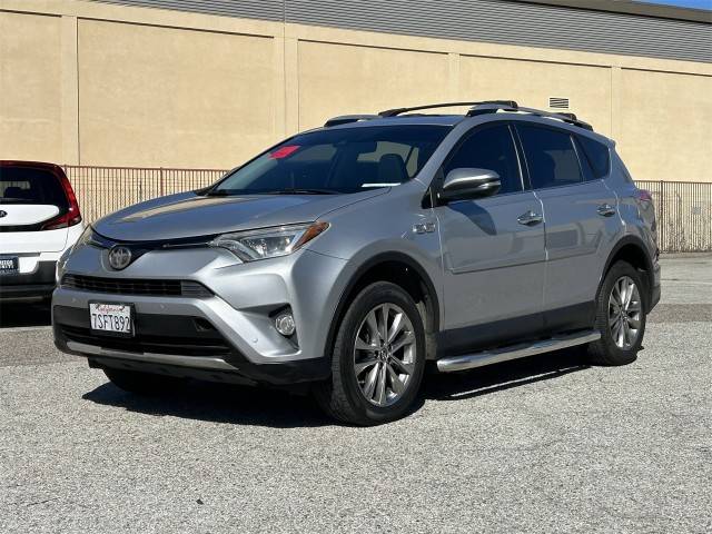 2016 Toyota RAV4 Limited FWD photo