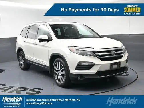 2016 Honda Pilot Touring FWD photo