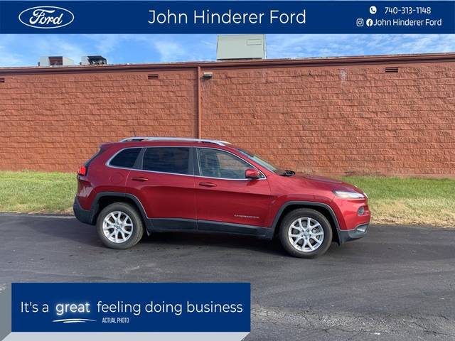 2016 Jeep Cherokee Latitude FWD photo