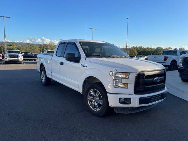 2015 Ford F-150 XL RWD photo