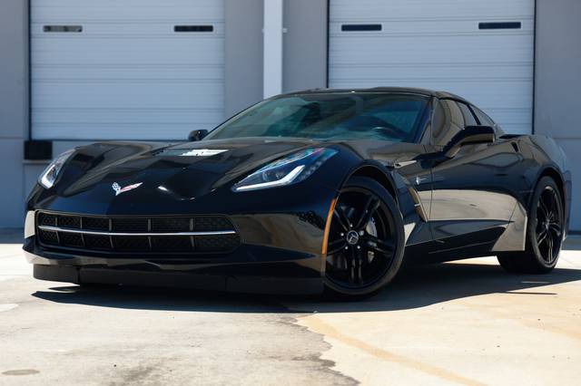 2016 Chevrolet Corvette 1LT RWD photo