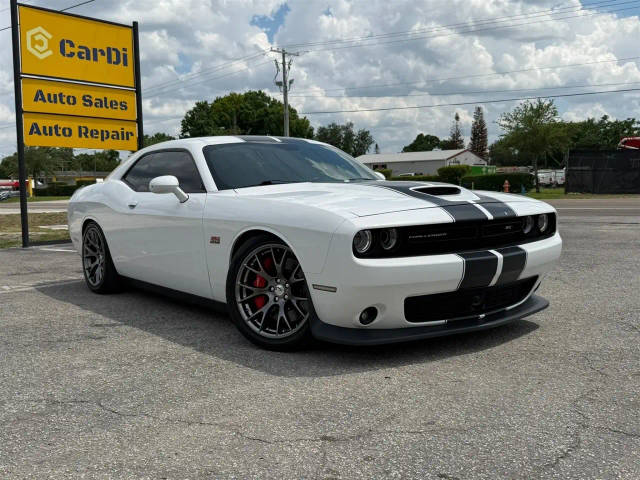 2016 Dodge Challenger SRT 392 RWD photo