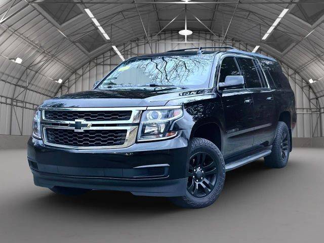 2016 Chevrolet Suburban LT 4WD photo