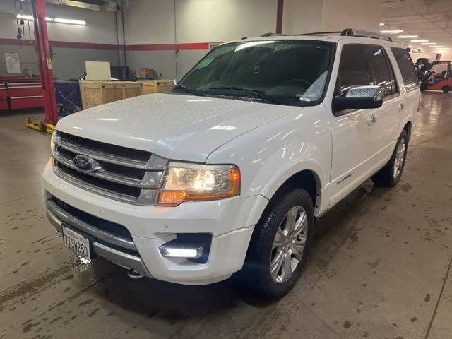 2016 Ford Expedition Platinum 4WD photo