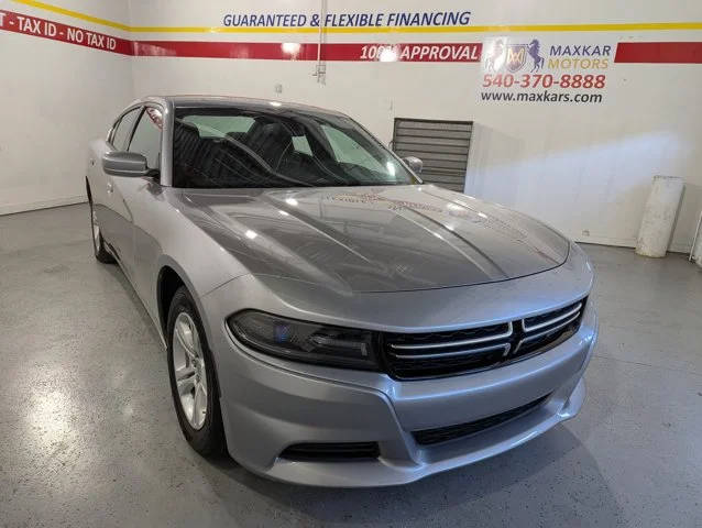 2016 Dodge Charger SE RWD photo