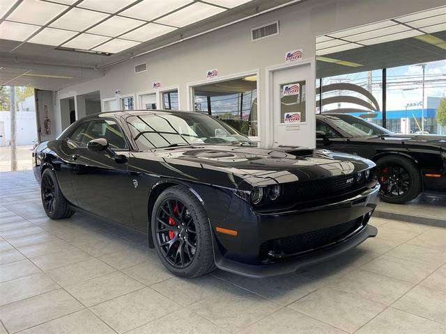 2016 Dodge Challenger SRT Hellcat RWD photo