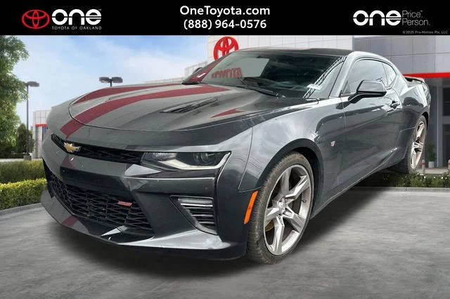 2016 Chevrolet Camaro 2SS RWD photo