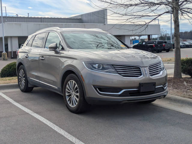 2016 Lincoln MKX Select FWD photo