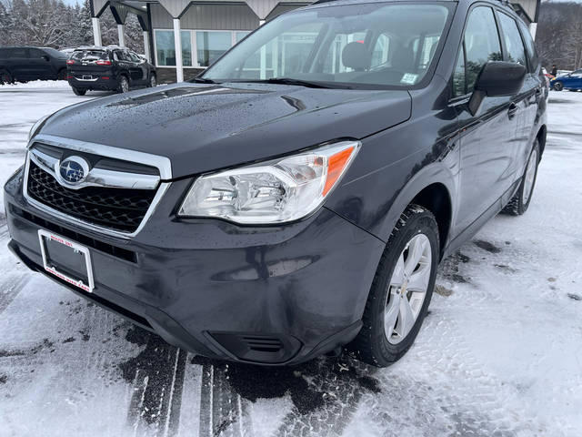 2016 Subaru Forester 2.5i AWD photo