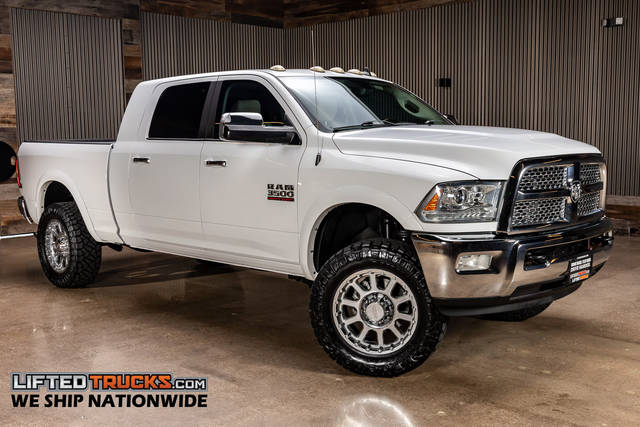 2015 Ram 3500 Laramie 4WD photo