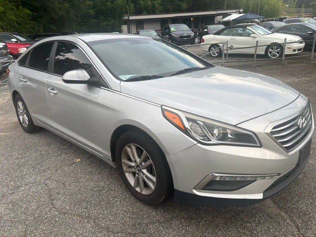 2015 Hyundai Sonata 2.4L SE FWD photo