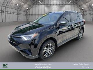 2016 Toyota RAV4 LE FWD photo