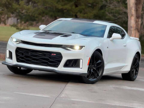 2016 Chevrolet Camaro 2SS RWD photo