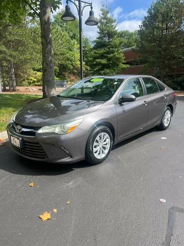 2016 Toyota Camry LE FWD photo