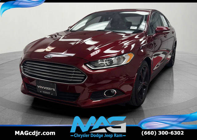 2016 Ford Fusion SE FWD photo