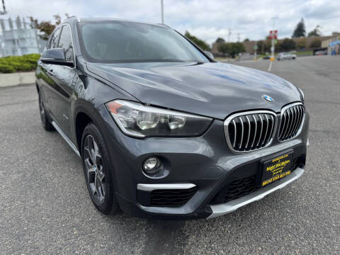 2016 BMW X1 xDrive28i AWD photo