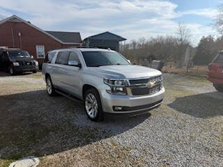 2016 Chevrolet Suburban LT 4WD photo