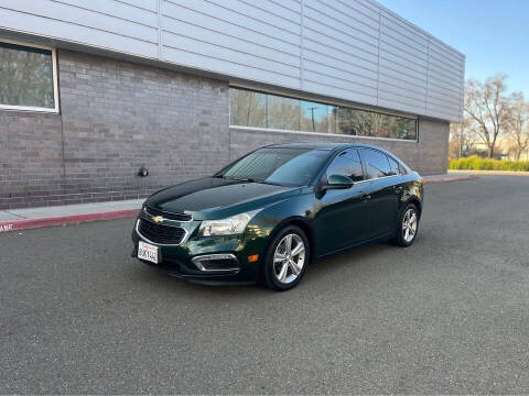 2015 Chevrolet Cruze LT FWD photo