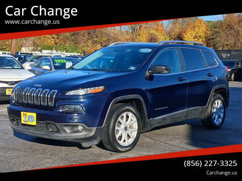 2015 Jeep Cherokee Latitude FWD photo