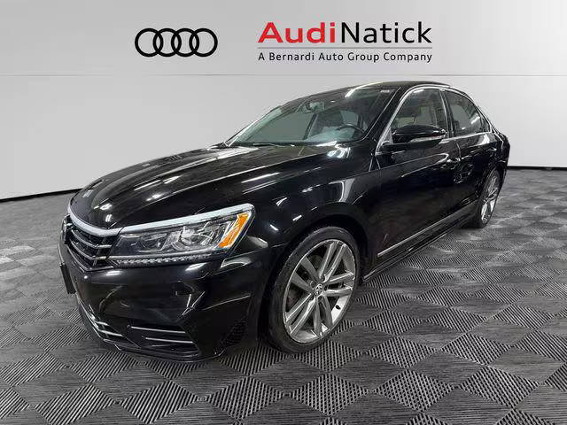 2016 Volkswagen Passat 1.8T R-Line w/Comfort Pkg FWD photo