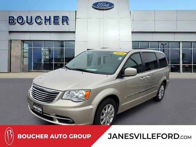 2016 Chrysler Town and Country Touring FWD photo