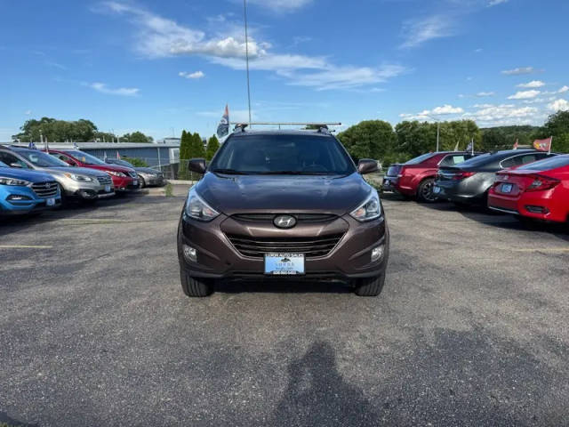 2015 Hyundai Tucson SE AWD photo