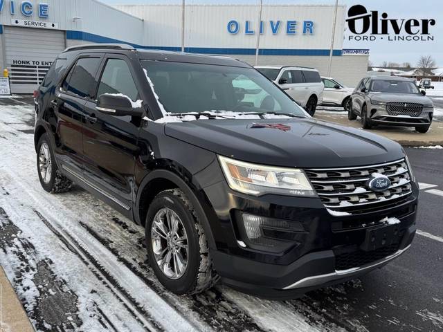 2016 Ford Explorer XLT 4WD photo